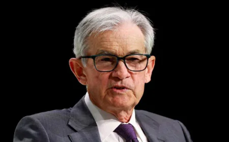 US Fed expected to pause cuts again and wait for clarity on tariffs