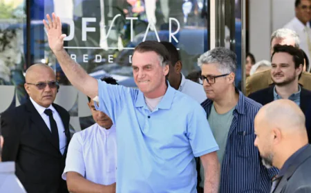 Bolsonaro leaves hospital three weeks after abdominal surgery