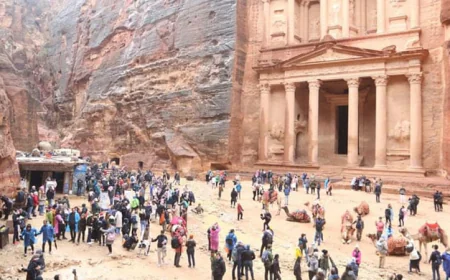 Jordan evacuates tourists from Petra after flood hits