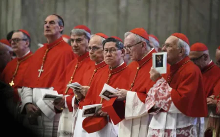 Cardinals to move into Vatican on eve of conclave