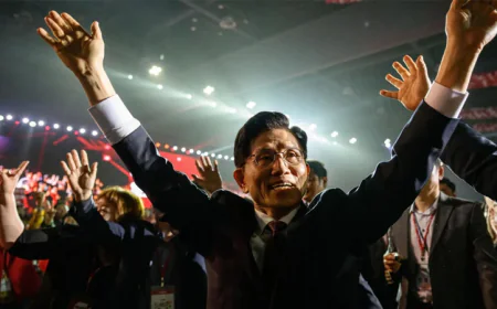 South Korea’s Conservatives Pick Presidential Candidate Amid Last-Minute Chaos