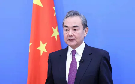 China Pledges to Play 'Constructive Role' in India-Pakistan Relations, Says Xinhua