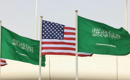 Trump Travels to Gulf Region Seeking Deals Amid Diplomatic Push