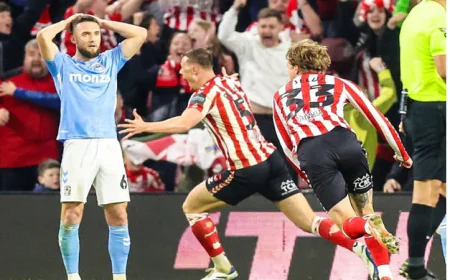 Ballard’s Dramatic Late Goal Sends Sunderland to Play-Off Final