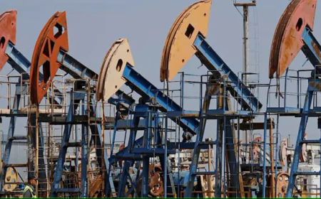 Oil Retreats on Optimism Around Possible Iran Deal