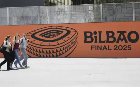 Europa League Golden Ticket Offers Salvation to Man Utd and Spurs