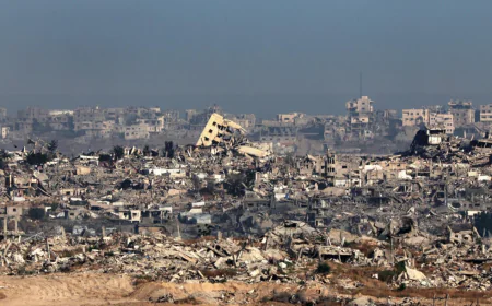 Gazans Await Aid Amid Rising Pressure on Israel