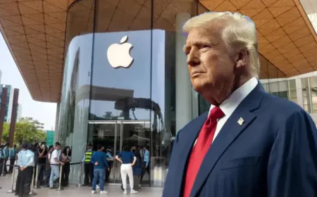 Trump Warns Apple of 25% Tariff Over Offshore iPhone Production