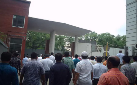 Protests at Secretariat Enter 3rd Day