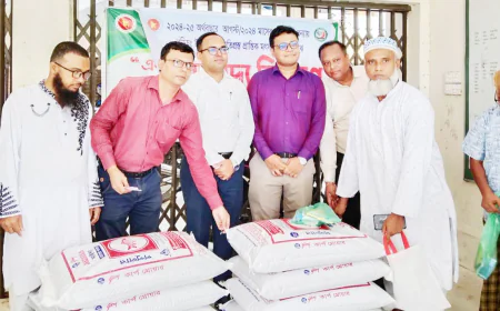 Flood-hit fishermen get fish feed in Burichang