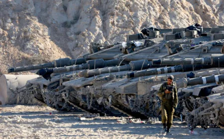 Israel Demands Hamas Accept U.S.-Backed Ceasefire or Be 'Destroyed'