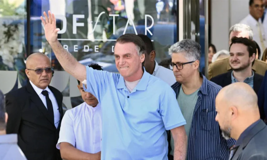 Bolsonaro leaves hospital three weeks after abdominal surgery
