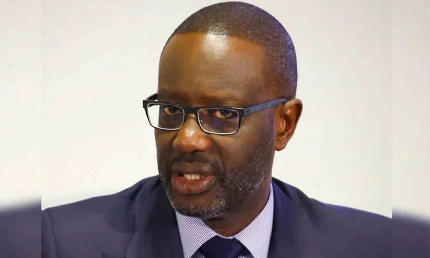 ICoast opposition rallies behind banned candidate for second day