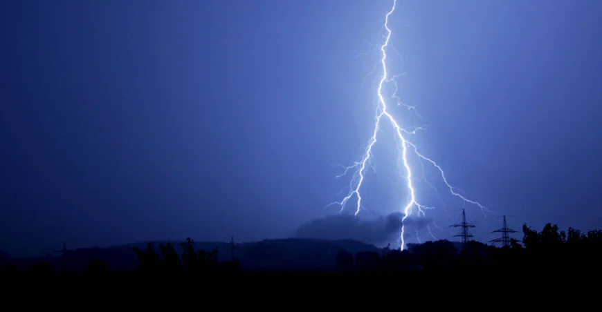 Thunderstorms and Lightning Forecast for 21 Districts