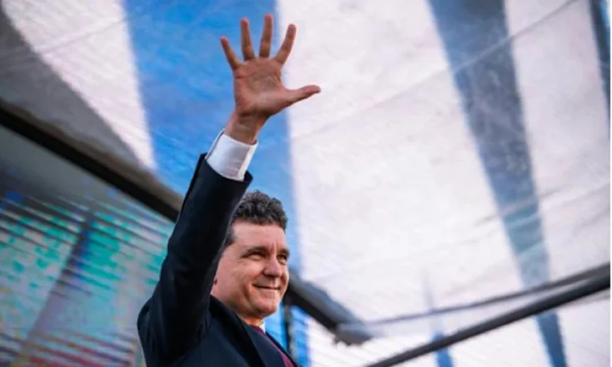 Nicusor Dan, Pro-EU Candidate, Advocates for Change in Romania