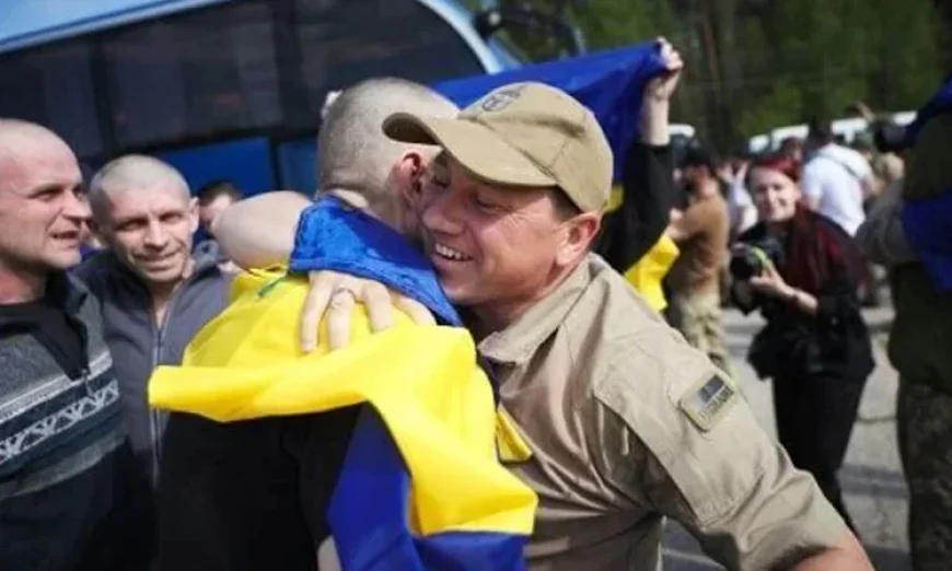 Kyiv Hit Amid Major Ukraine-Russia Prisoner Exchange