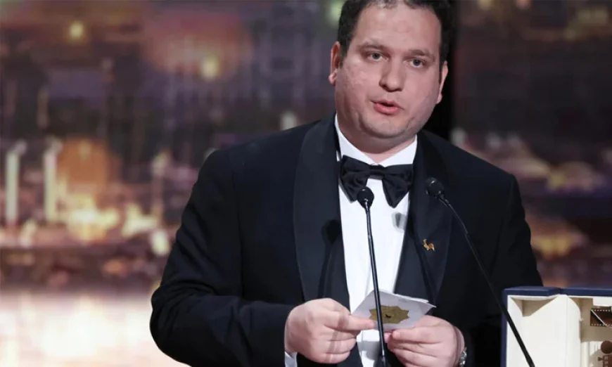 Iraq’s First Cannes Director Wins Best Debut Feature