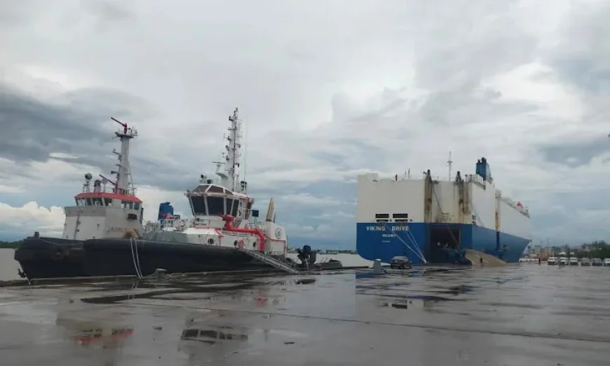 Mongla Port Welcomes Foreign Vessel Carrying 470 Used Cars
