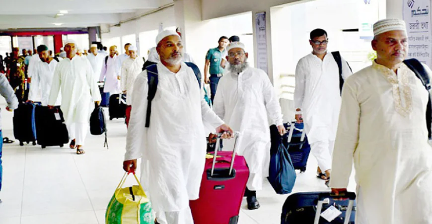 80,723 Hajj Pilgrims Reach Makkah; 15 Reported Dead
