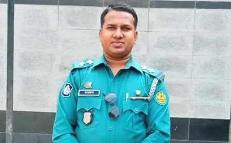 Sub-Inspector Killed After Being Hit by Bus in Dhaka