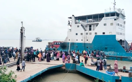 Traffic Builds Up at Paturia Ghat Amid Eid Rush