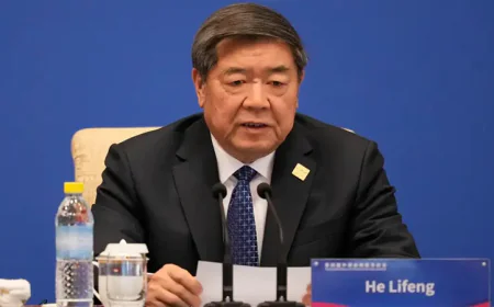 China's Vice Premier to Hold Trade Talks with US Delegation