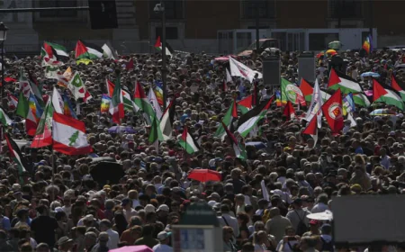 Thousands March in Rome Protesting 'Complicity' in Gaza War