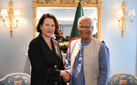 Catherine West Meets Prof. Yunus in London