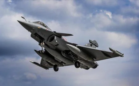 UK Deploys Warplanes to Middle East in Response to Iran Crisis