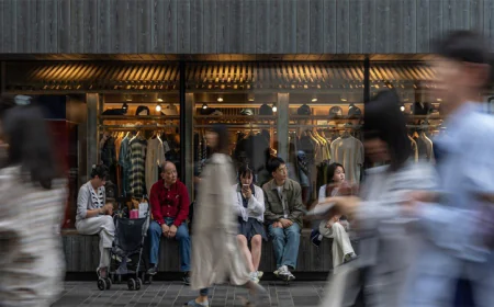 China’s Retail Sales Exceed Expectations Amid Trade War Concerns
