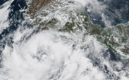 Tropical Storm Approaches Mexico with Intensifying Winds