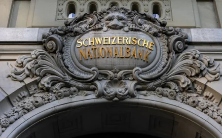 Switzerland Drops Key Interest Rate to Zero