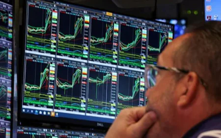 Global Markets Mixed, Oil Dips as Iran‑Israel Tensions Ease