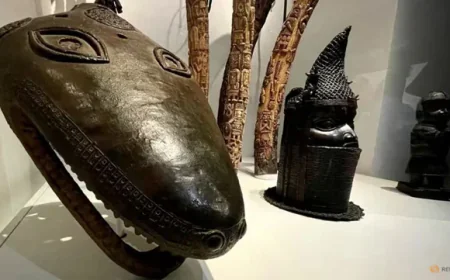 Netherlands returns over 100 looted artifacts to Nigeria