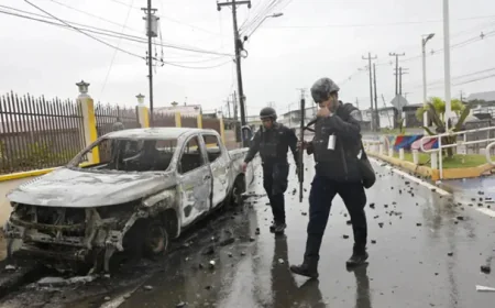 Panama Cuts Internet and Cell Service in Restive Province