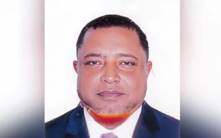 Mahfuj Alam Grieves the Death of Secretary Bari