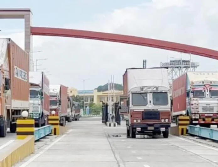 Benapole Port Reopens After NBR Staff End Strike