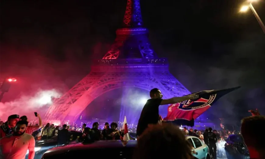 Paris erupts in joy as PSG clinches Champions League title