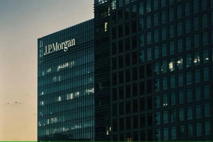 JPMorgan Chief Predicts 'Crack' in U.S. Bond Market Due to Fiscal Imbalance