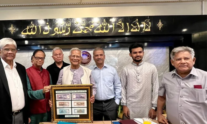 BB Governor Hands Over Images of Newly Designed Banknotes to Council of Advisers