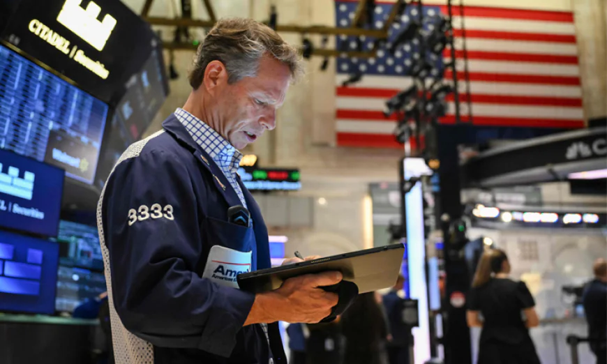US Stocks Close Higher as Investors Brush Off Trade Tensions