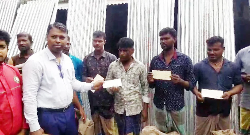 Natural disaster victims get assistance in Hatia