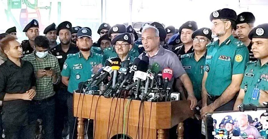 Home Adviser Assures Robust Security in Dhaka During Eid