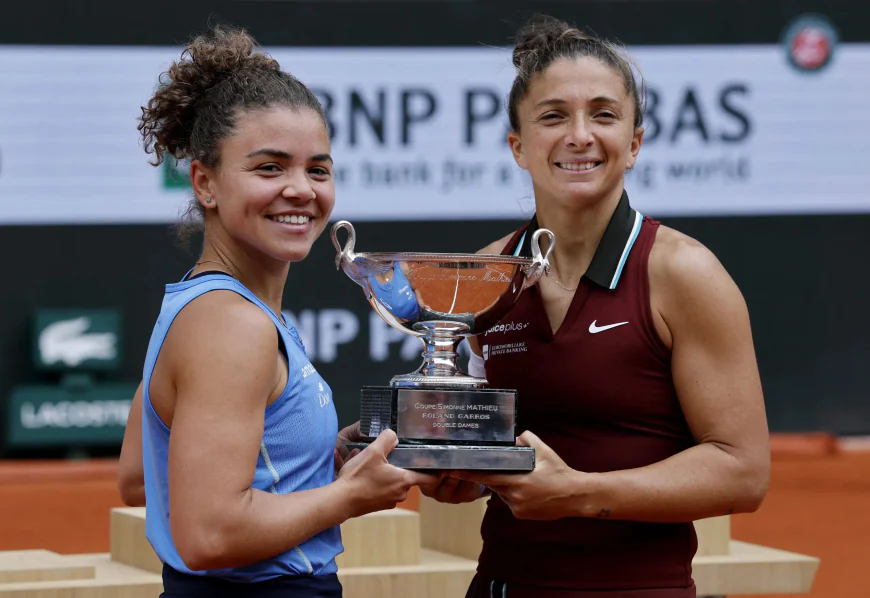 Errani and Paolini Clinch French Open Women’s Doubles Title