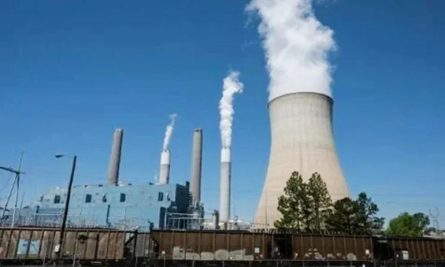 Trump Team Moves to Relax Emissions Rules for Power Plants