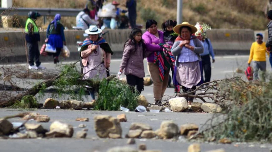 Bolivian Police Killed in Violent Clashes with Morales Backers