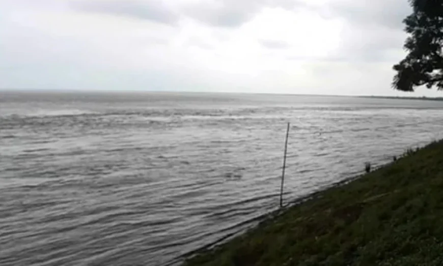 River Water Levels Drop in Most Areas, Rise in 19: FFWC Report