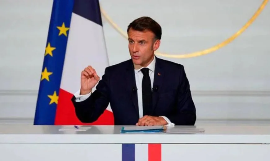 Macron Lands in Greenland to Reinforce EU Backing After Trump Threats