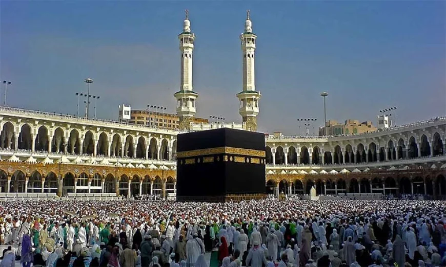 Chittagong Receives 413 Hajj Pilgrims on First Return Flight