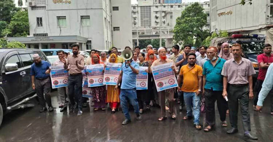 Public Servants Vow to Maintain Protest Until Ordinance Is Fully Revoked